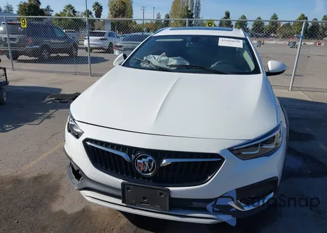 2018 Buick Regal Tourx Preferred из США, поврежденный, VIN W04GU8SX8J1065146
